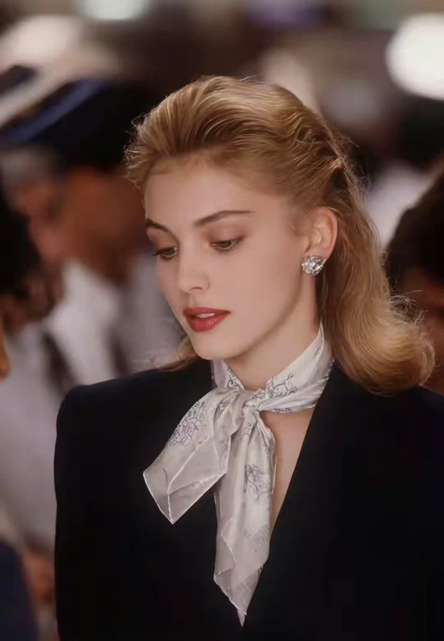 老美现在是不是人种退化了？80年代的金发碧眼美女，现在很难看到了，连电影电视剧里