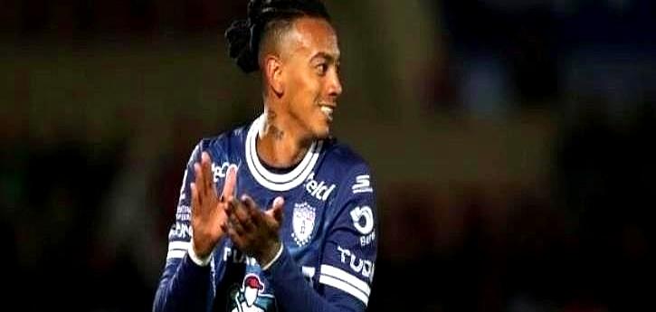 疯了？周薪9万欧，砸给一个69分钟0进球的板凳球员。
 

武汉三镇这边天都快塌