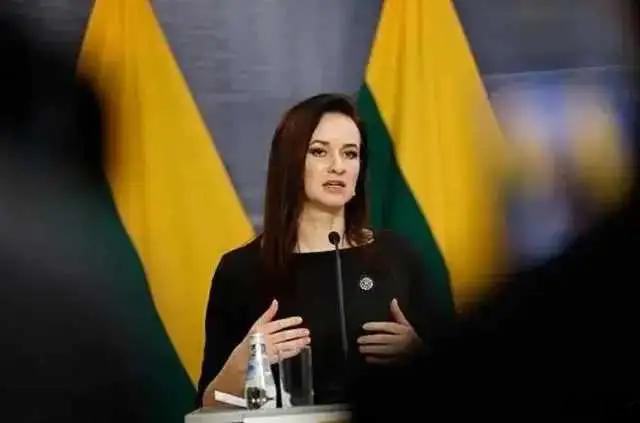 立陶宛对中国示好，证明一句老话是对的2021年，立陶宛让台在立设的代表处用了具有