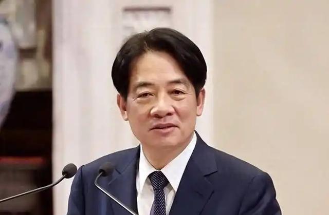 赖清德已经意识到留给他的时间不多了！现在赖清德可能准备干一票大的，然后提桶跑路！