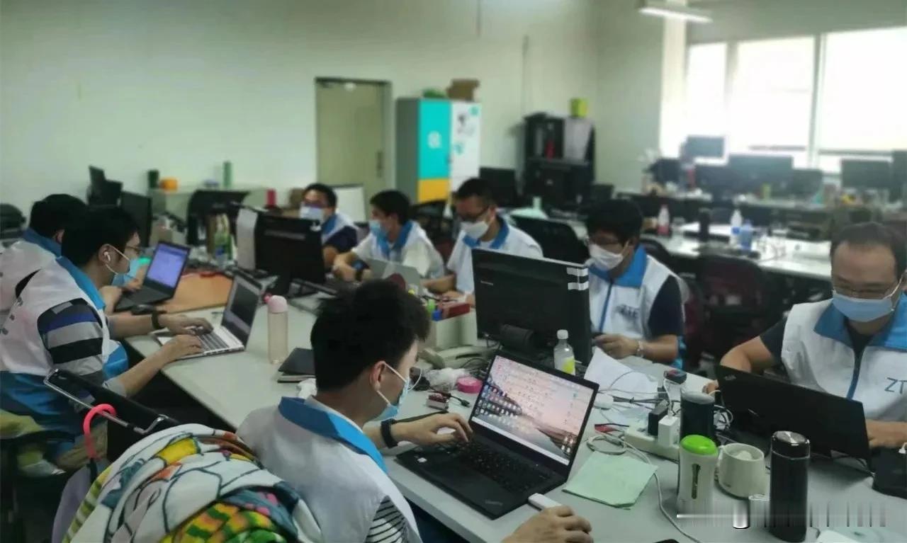 全球通讯十大价值品牌：
1.华为          中国 
2.思科      