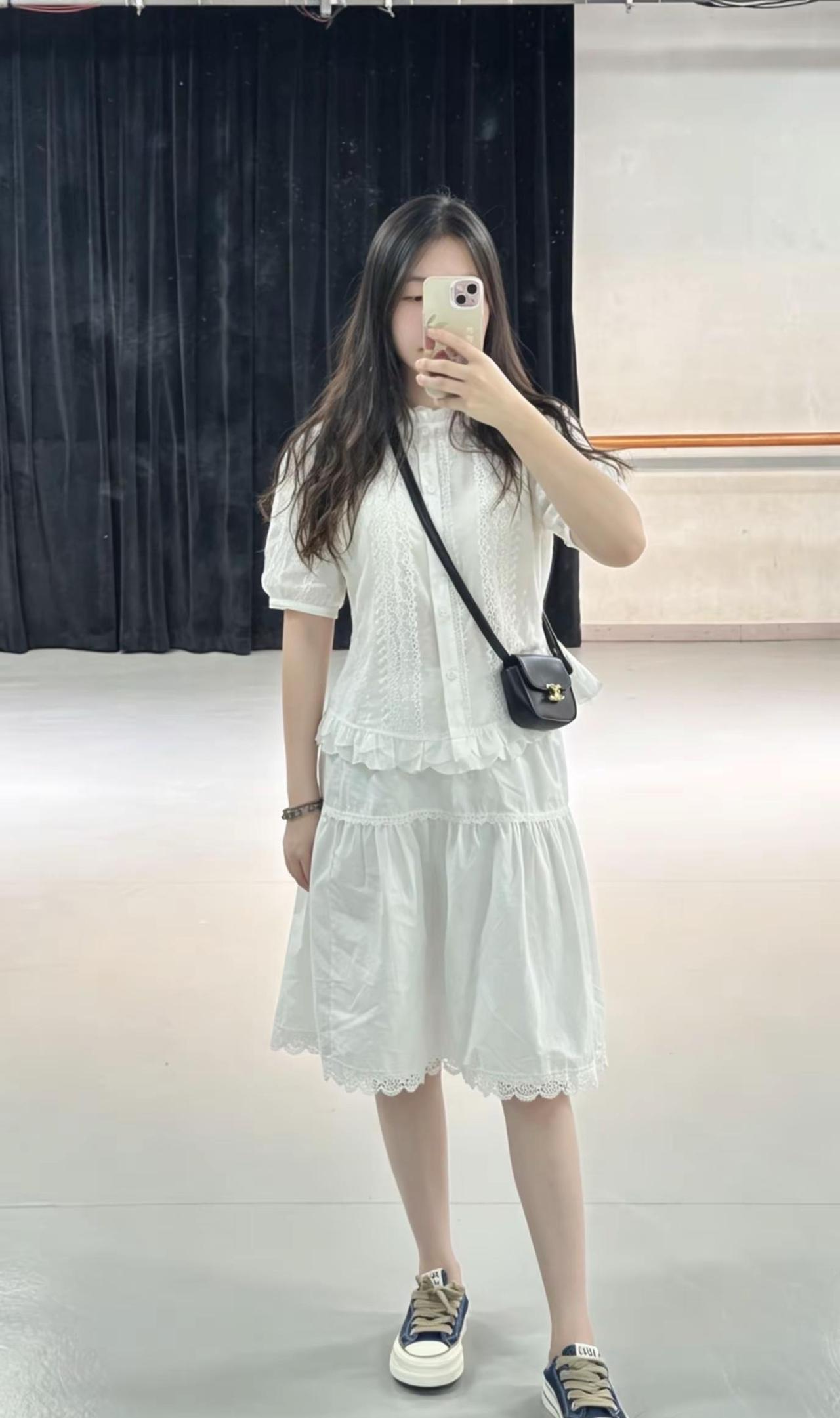 女性不需要被比较，要会把自己放在首位！命运从来不会奖励吃苦耐劳的奉献主义者！它只