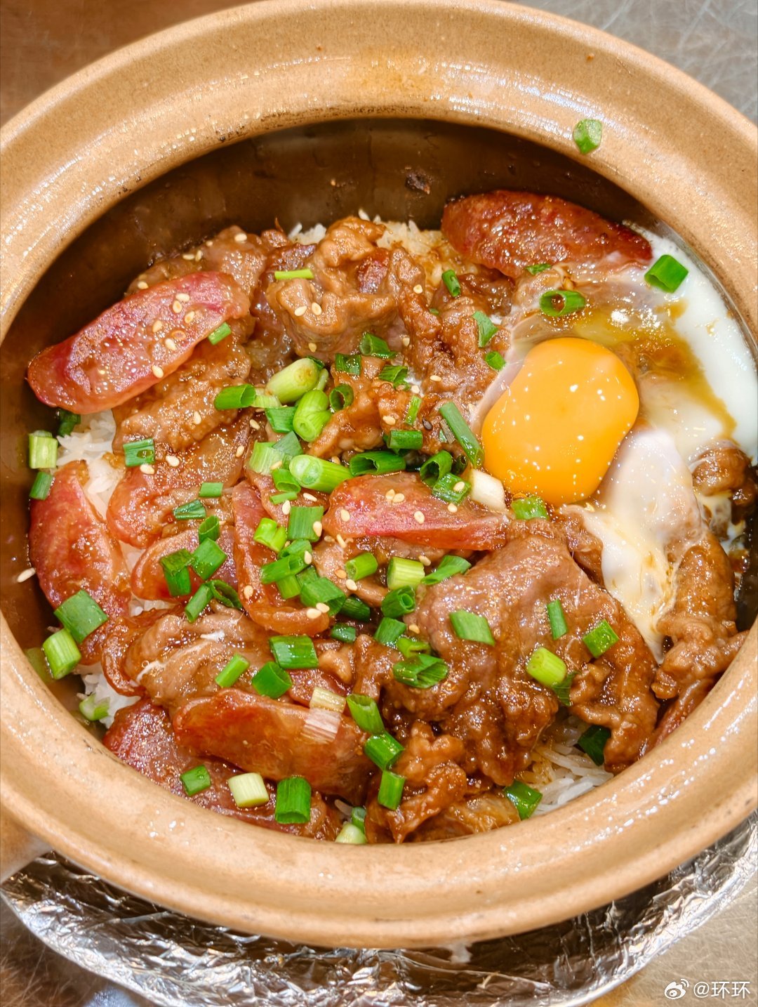 这煲仔饭太好吃了，我直接暴风吸入
