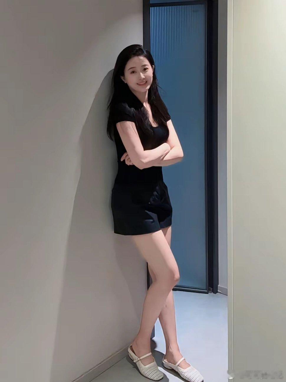 缘分就像一本书 翻的太快会错过 读的认真又流泪 