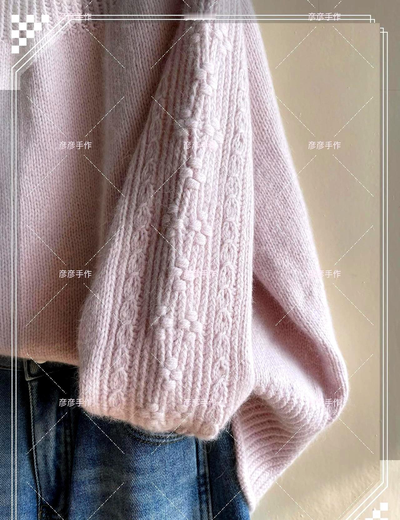 毛衣突然“炸”了，不再整整齐齐，而是像刚起床就出门。Loewe、BV带头把袖子拧