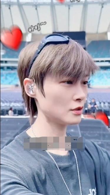 来摆哈闲龙门阵。如果，我说的是如果，如果李宇春是男孩子的话，那太俊美了，简直是陌