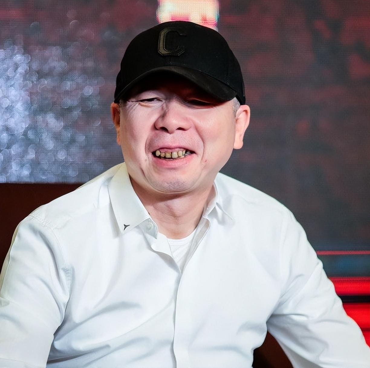 电影史上，拍什么类型电影的导演都有，很多导演都是某个类型拍后了寻求突破拍拍其他的