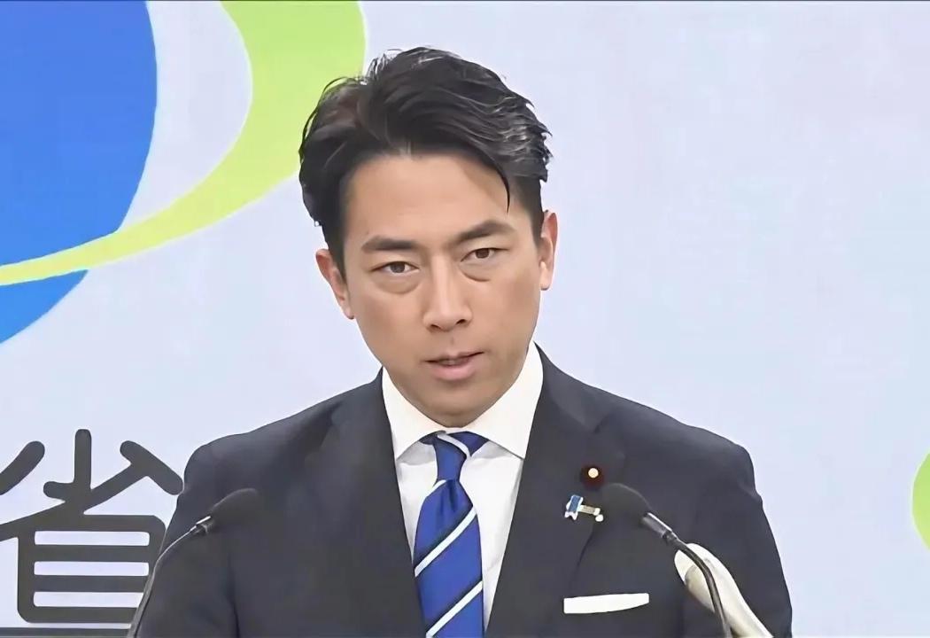 家住海边，管得挺宽！我不愿卖你东西，你还要我解释一下！真的是喜欢看你上蹿下跳，但