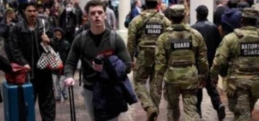 美国的大门已经彻底关上了。特朗普曾宣布三个重大决定，第一，美国不再接收第三世界国