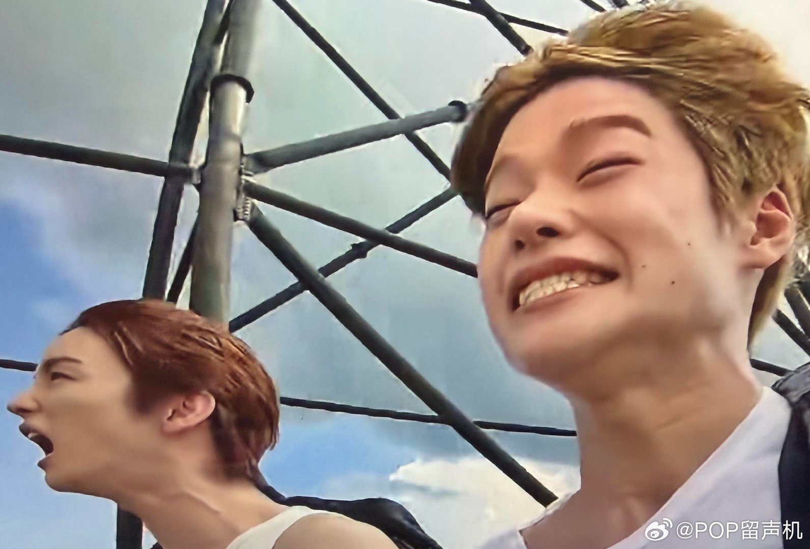 崔然竣和金主训还一起坐过过山车啊 