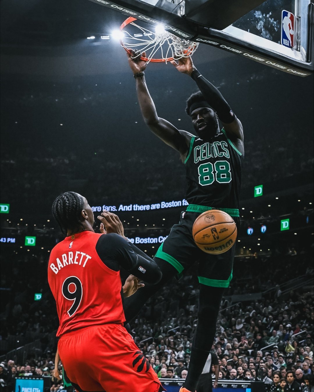 凯尔特人图库 喜提千万年薪续约合同！作为篮球小国葡萄牙勇闯NBA的第一人，克塔也