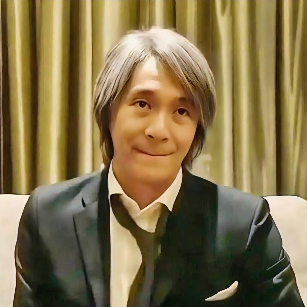 这年头，网上骂周星驰的人不少。说他脾气差、人缘差、不好合作。可你见过他骂过谁吗？
