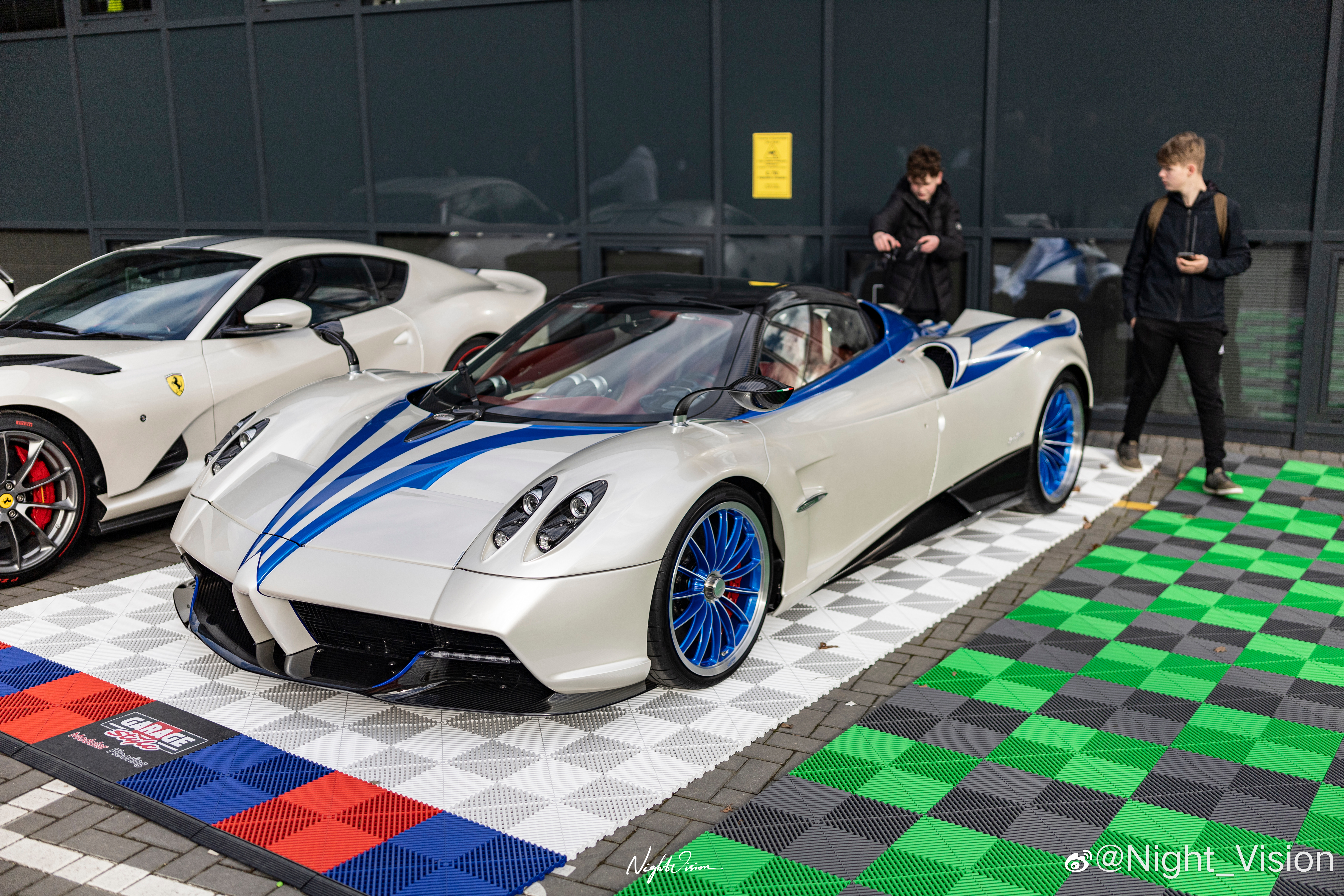 #侠记八拍[超话]##cars01豪车拍[超话]# Pagani Huayra 