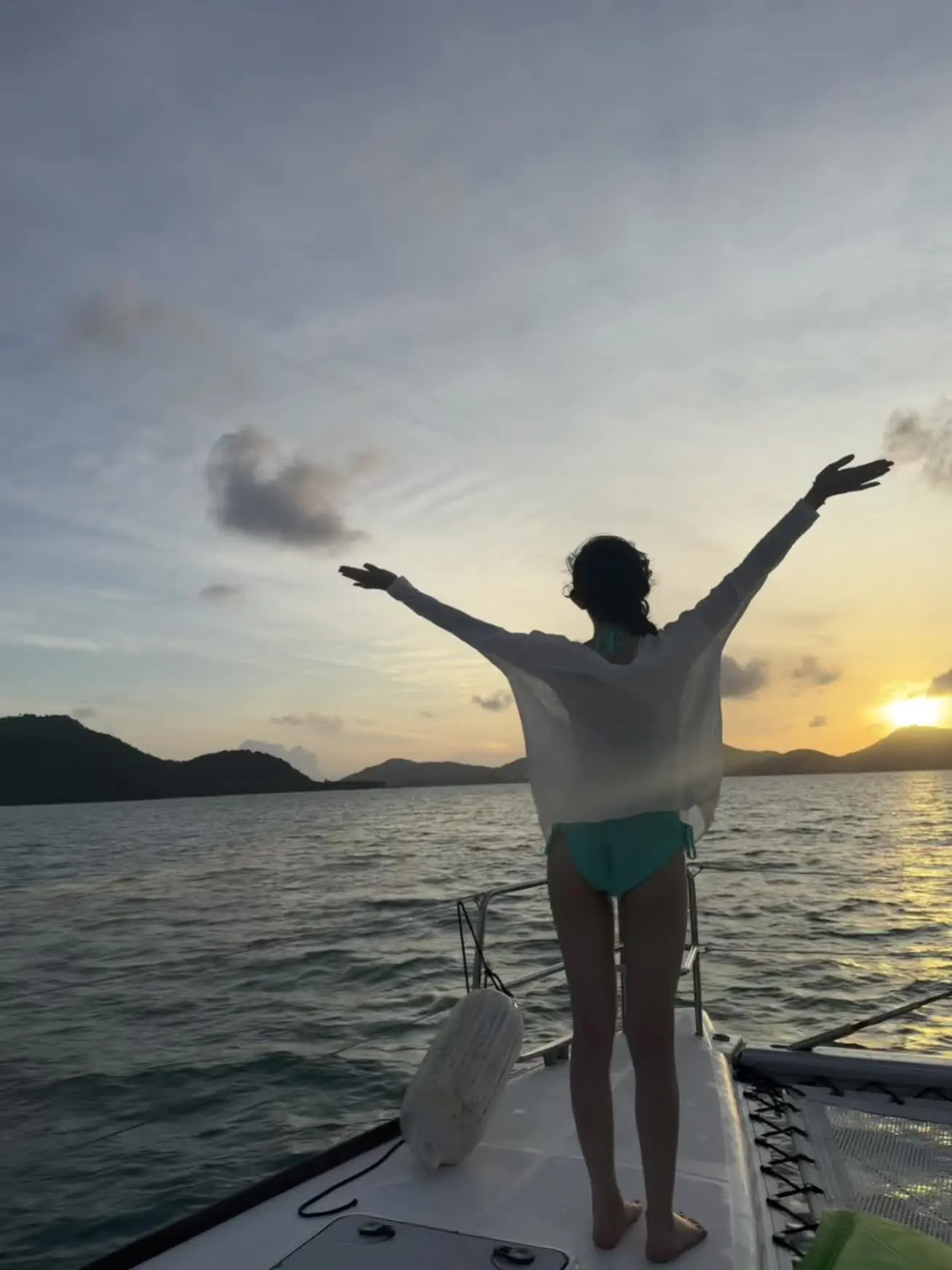 海边日落 暮色下的海边氛围感绝了 落日晚霞