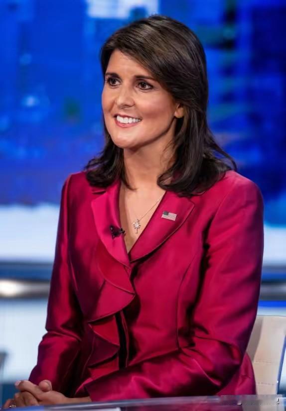 美国前驻联合国大使尼基·黑利今天发文说：“伊朗从中国购买导弹，这鲜明地提醒我们，