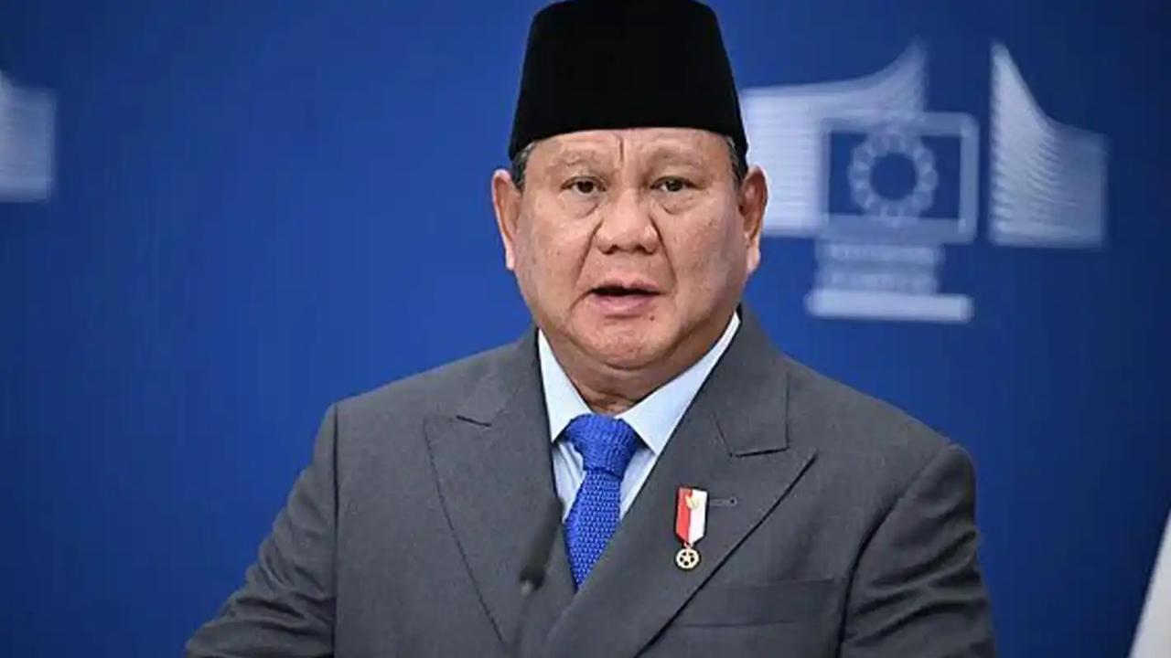 战火未结束，第二次伊朗冒头，要效仿在海峡收费，新加坡当场掀桌..
 
近期印尼财