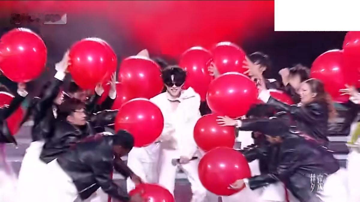 TOP登陆少年day3歌单TOP青岛演唱会直播TOP登陆少年青岛演唱会Day3部