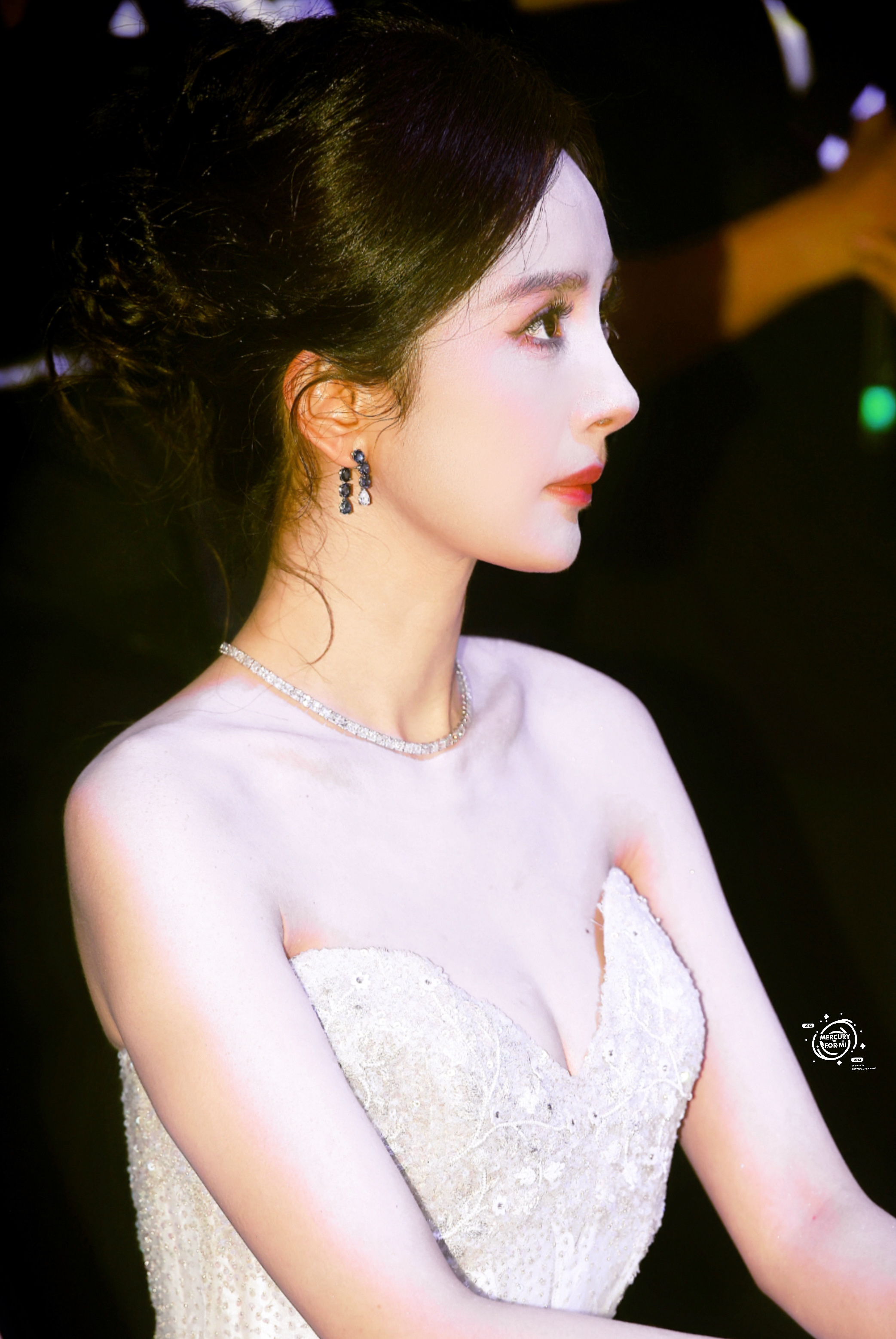 杨幂治好了我的犯错羞耻症杨幂好美，期待生万物🤍 ​​​