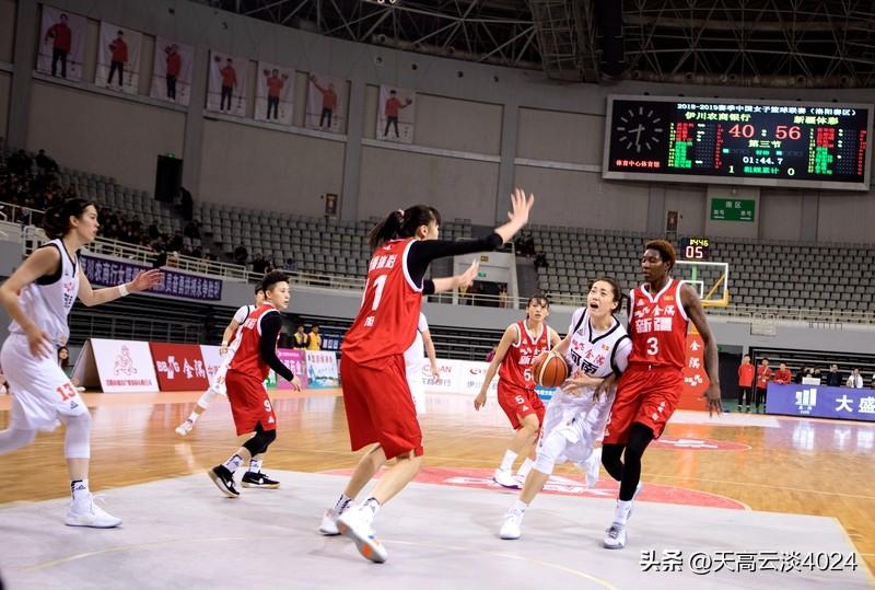 中国女篮实力强劲，但也有需要提升的地方。我觉得最该提升的是她们的三分球稳定性。在