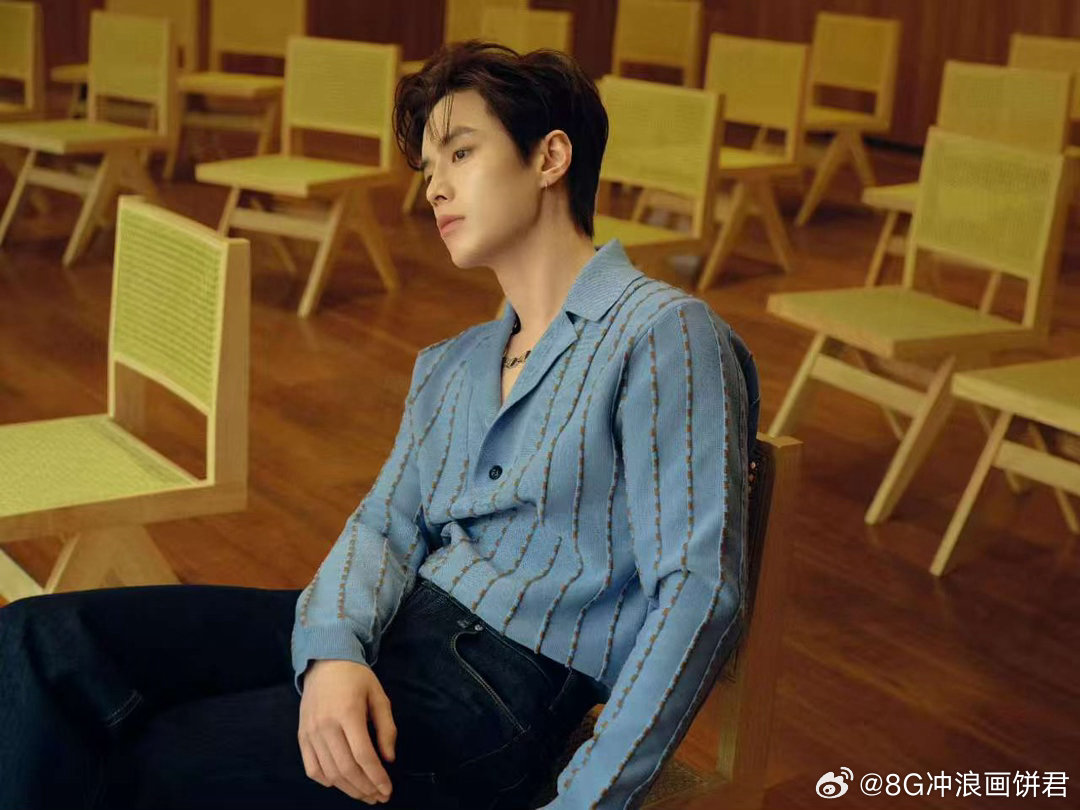 唐嫣孟子义何与同框唐嫣孟子义何与活动同框唐嫣、孟子义、何与活动生图来了！三人状态