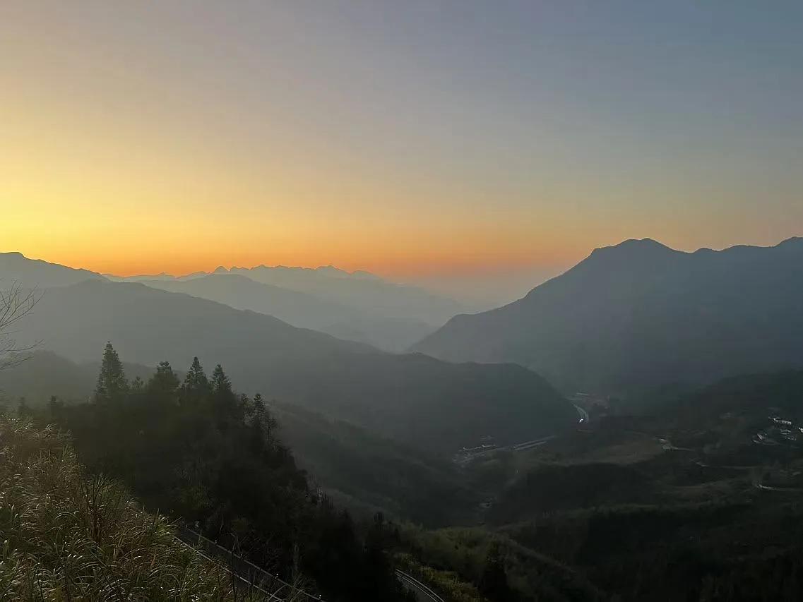 夕阳西下，未来呢