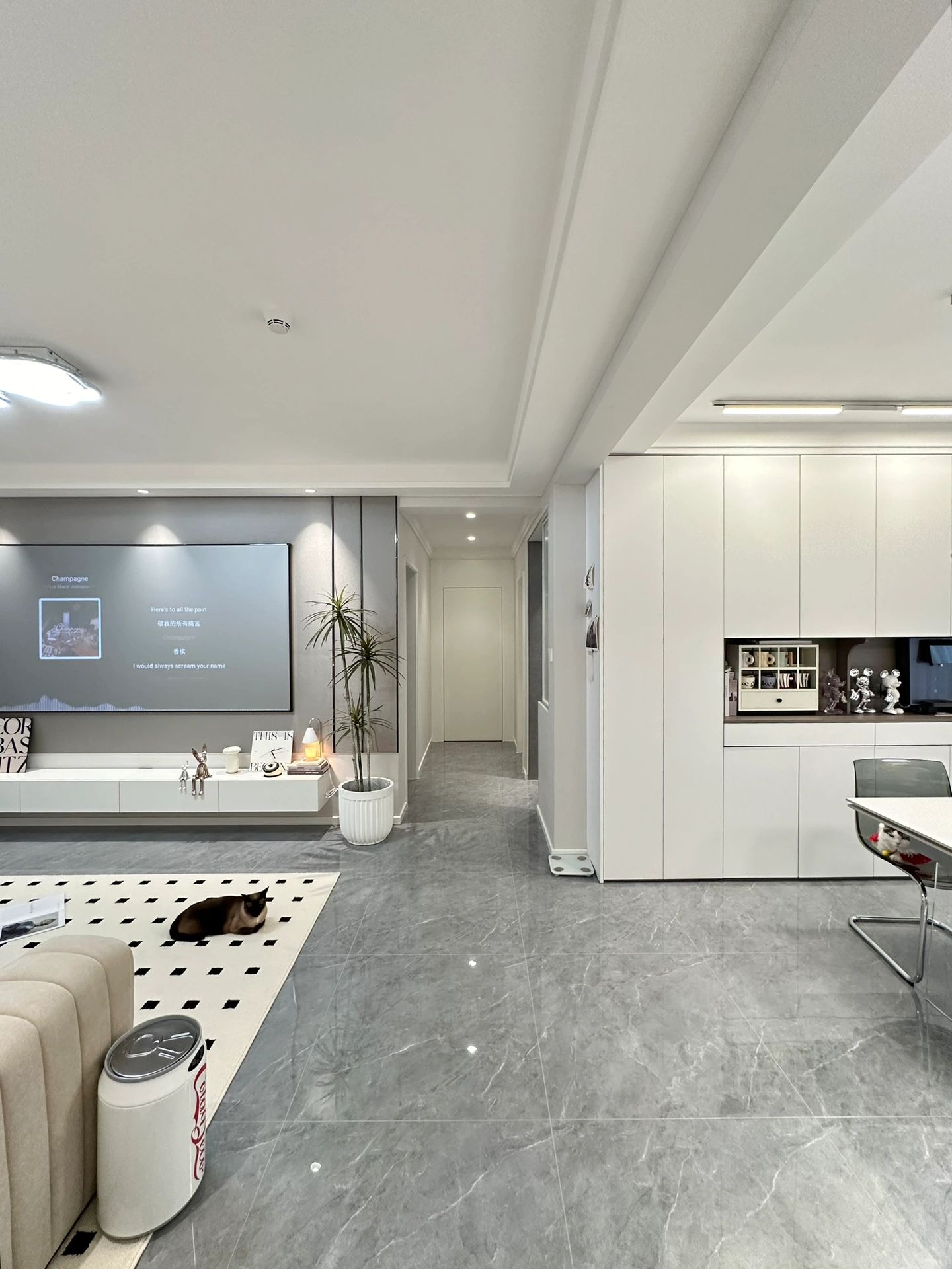 很庆幸！26岁就和老公住进了Dream house！🏠