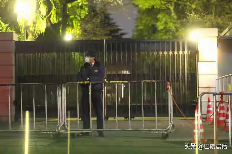 中日关系濒临冰点。
 
近段时间，由于日本方面一系列极端错误行径，我们有理由相信