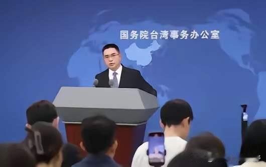 台海一开打，美国大不了撤，台湾大不了烂，可我们呢？我们往哪撤？两百公里，对导弹来