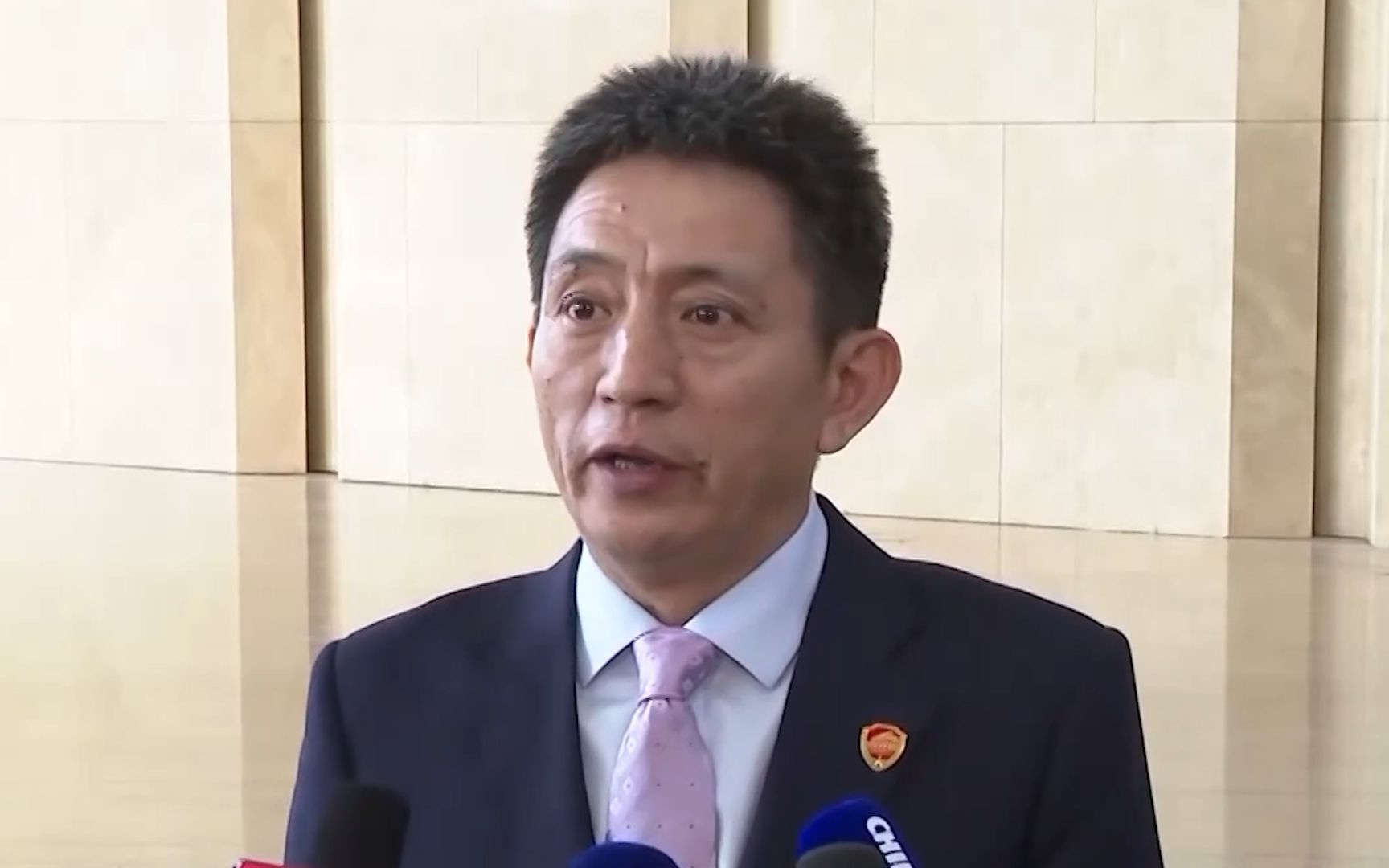 中国好钢！他让美国财长贝斯特（耶鲁大学高材生索罗斯徒弟）节节败退！ ​​​