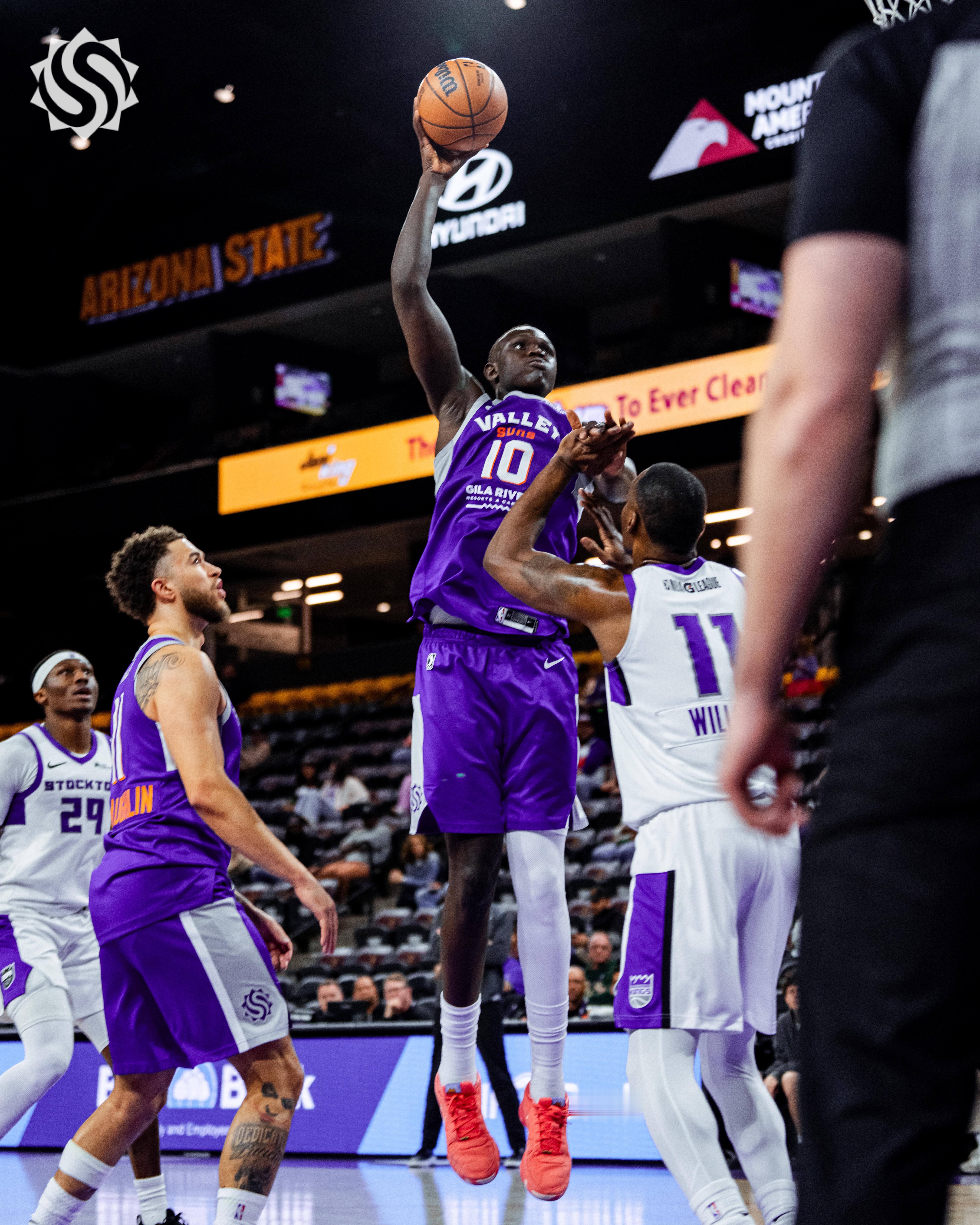 马鲁23分11板 | 弗莱明 19分4板3断  布耶27分4板4助  （命中率均