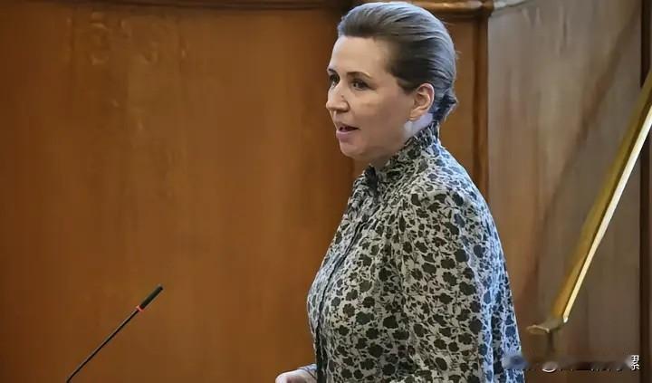 欧洲是在唱双簧！昨天，丹麦首相雷泽里克森透露，丹麦正在参与格陵兰岛“二特”框架协