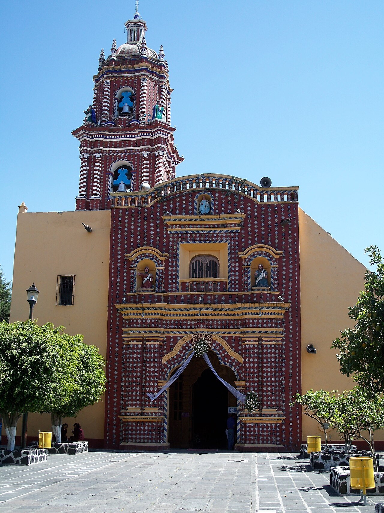 Santa María de Tonantzintla是墨西哥的一座天主教小教堂