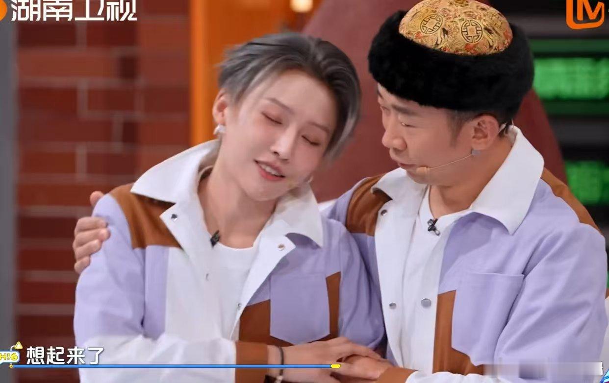 谁被刘雨昕的鱼记性戳中了？还原《轩辕剑》名场面，刚记完台词转头就忘，临时抱佛脚全