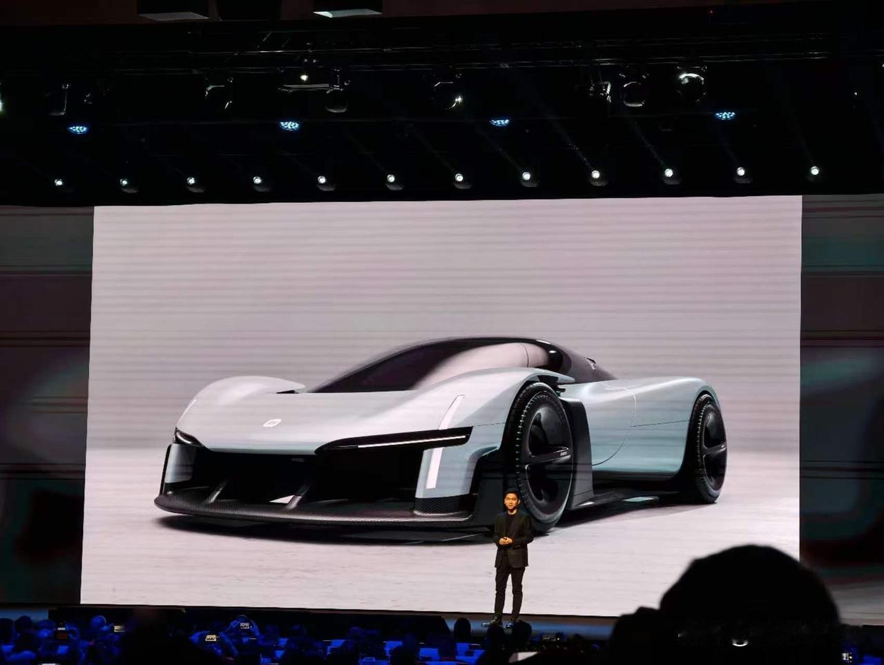 中国首款VGT概念车 Xiaomi Vision GT正式公布，将于MWC202