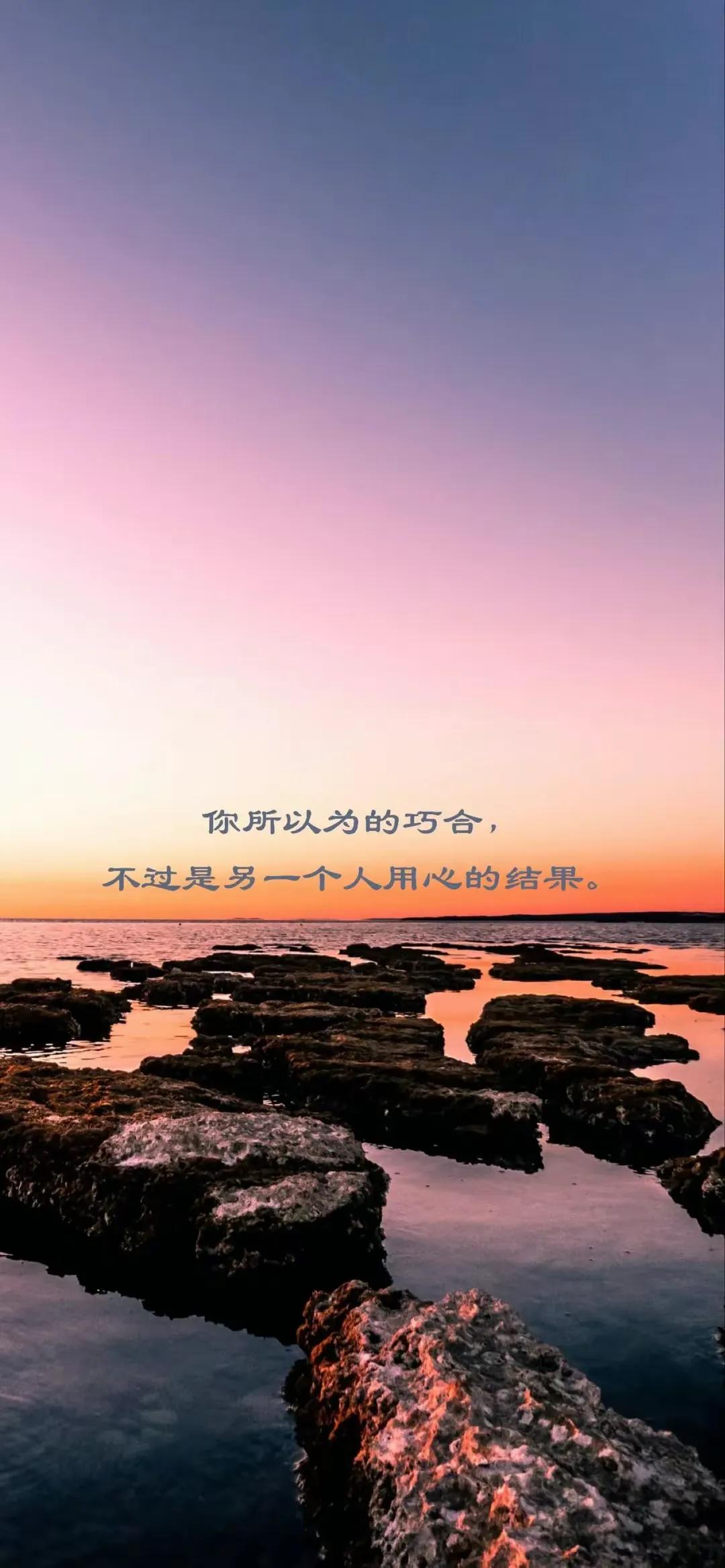 #口腔溃疡反复发作,该怎么办?#口腔溃疡反复发作确实是个让人头疼的问题。首先，你