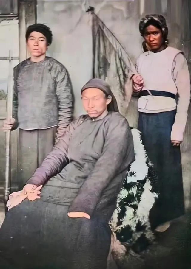 1862年，太平天国“戴王”黄呈忠，一张罕见的留影，这一张照片拍摄于浙江宁波地区