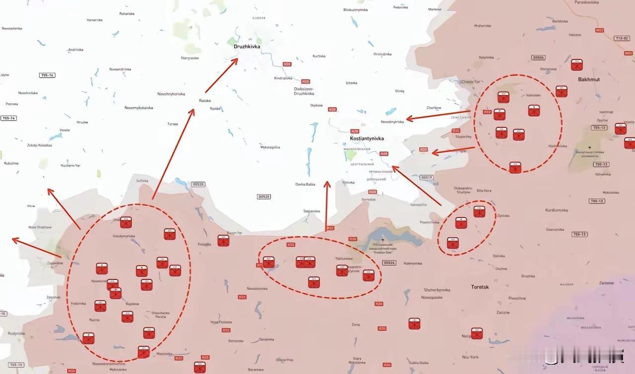 俄军放弃正面硬攻：康斯坦丁诺夫卡集结显露突击方向

俄军不再硬冲乌军把守最严的地