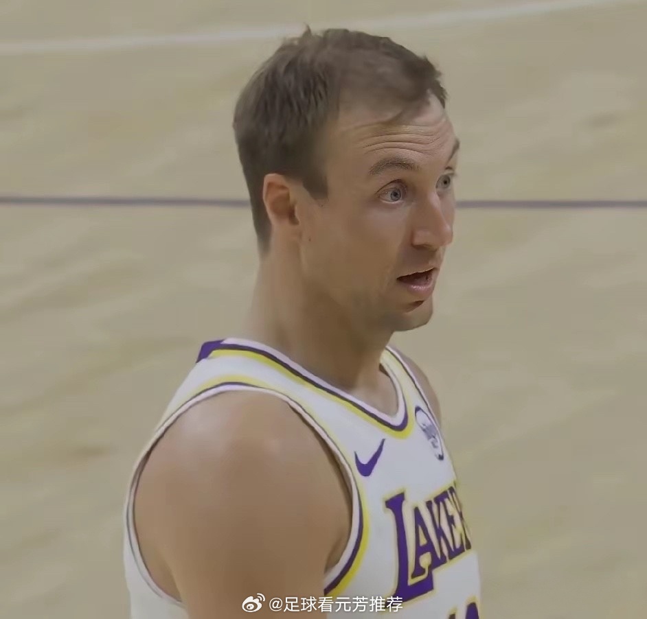 湖人神射手肯纳德近5场三分表现亮眼！主场对步行者，5投3中，命中率60%；客场战