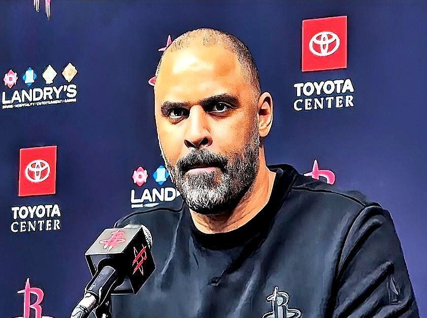 新秀顶替首发，轰7记三分砍28分
 
换做是你，第一次主场首发就打崩对手31分，