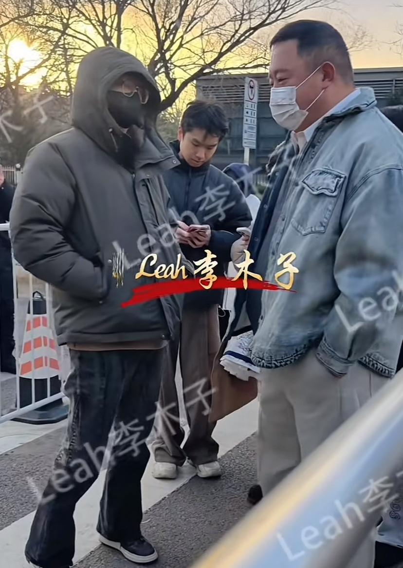 【德云社太子妃阎鹤祥参加央视春晚彩排，落单之后重大突破！】
近日，德云社太子妃、