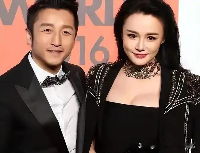 邹市明这次复出这件事，只想到一句话：中年男人的体面，都是拿命换的。

45岁，9