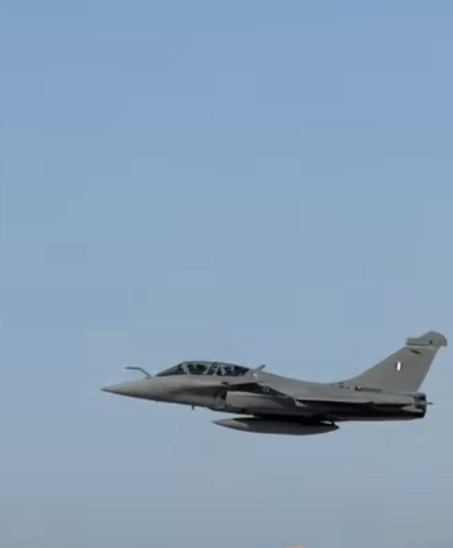 印度尼西亚政府5月18日向印度尼西亚空军移交了6架法国阵风战斗机及装备，印度尼西