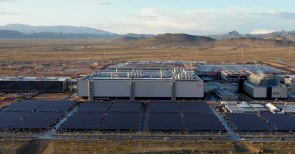 特朗普万万想不到，自己绞尽脑汁从中国台湾地区“抢”来台积电，到最后竟然白忙一场，