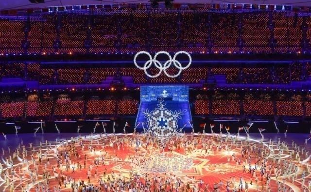 为什么中国只举办过一次奥运会？因为亏钱。
08年北京奥运虽然账面上是盈余的，但是