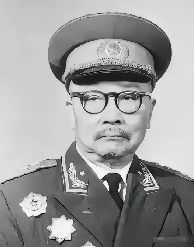 昔日国民党特务孤身闯入延安跪地认罪，众人怒火满腔，李克农识人看透人心
 
谁也想