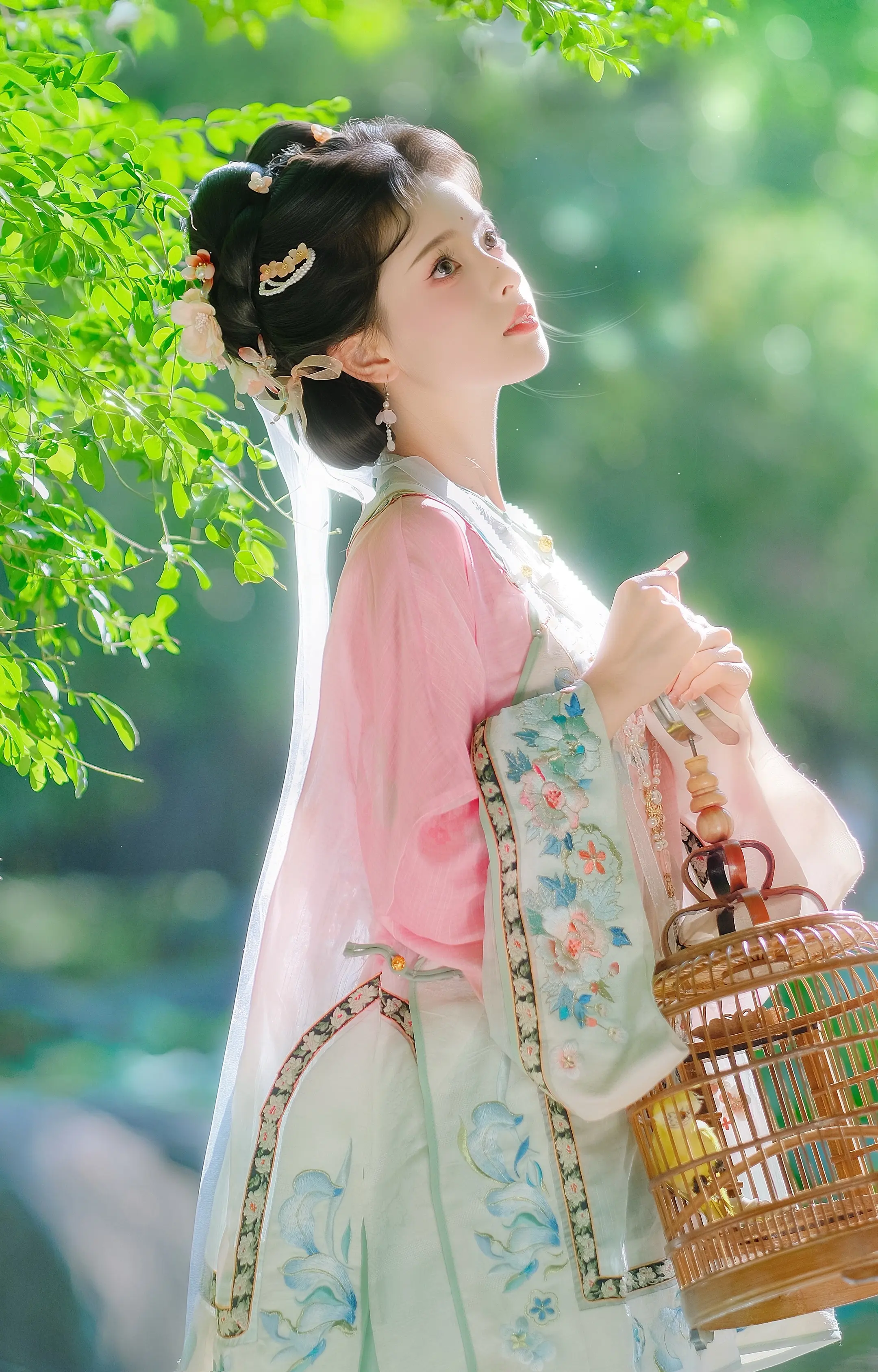 评论区有问必答！！！决不食言。📷：富士xs20 镜头：美科85 1....