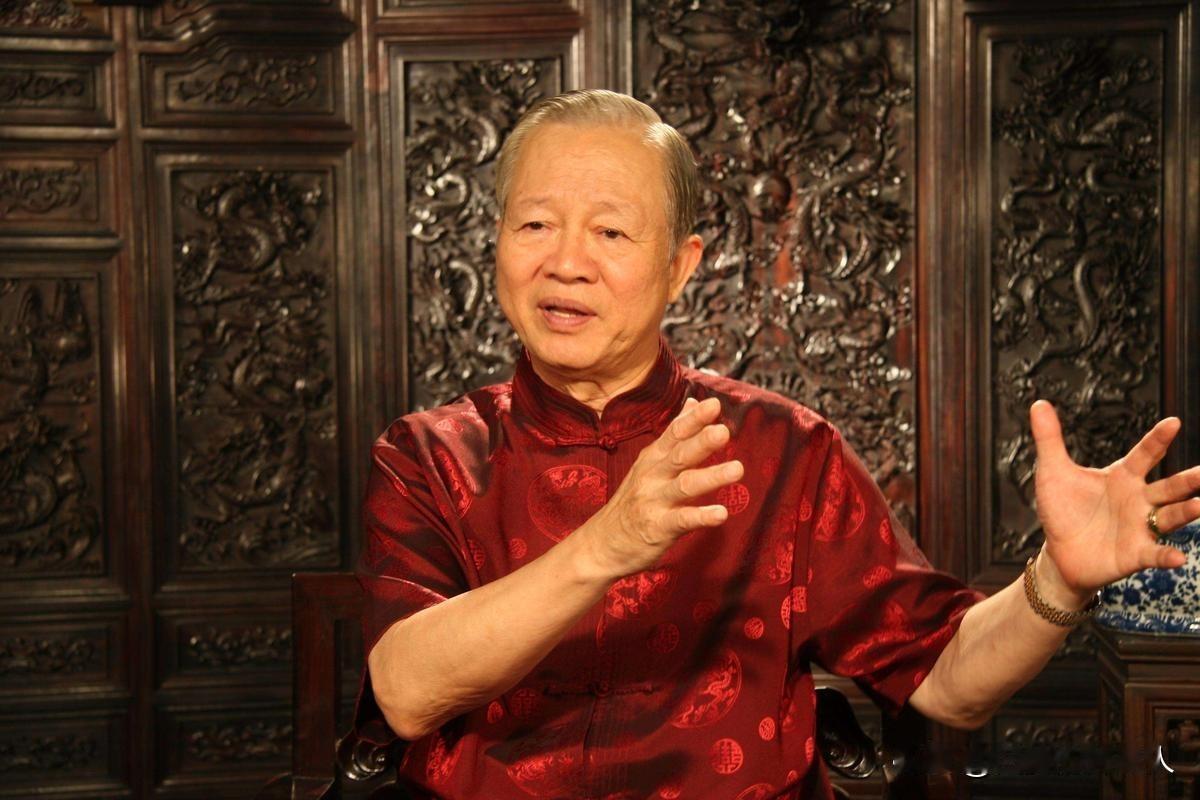 曾仕强教授说:“你要熬下去，必须熬下去，人要走运的前兆就是，失业、离婚、绝望、低