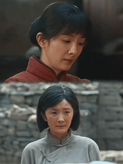 宁绣绣成了土地的女儿成长如抽筋剥骨般疼痛[泪][泪]生万物开头的老太是杨幂演的 