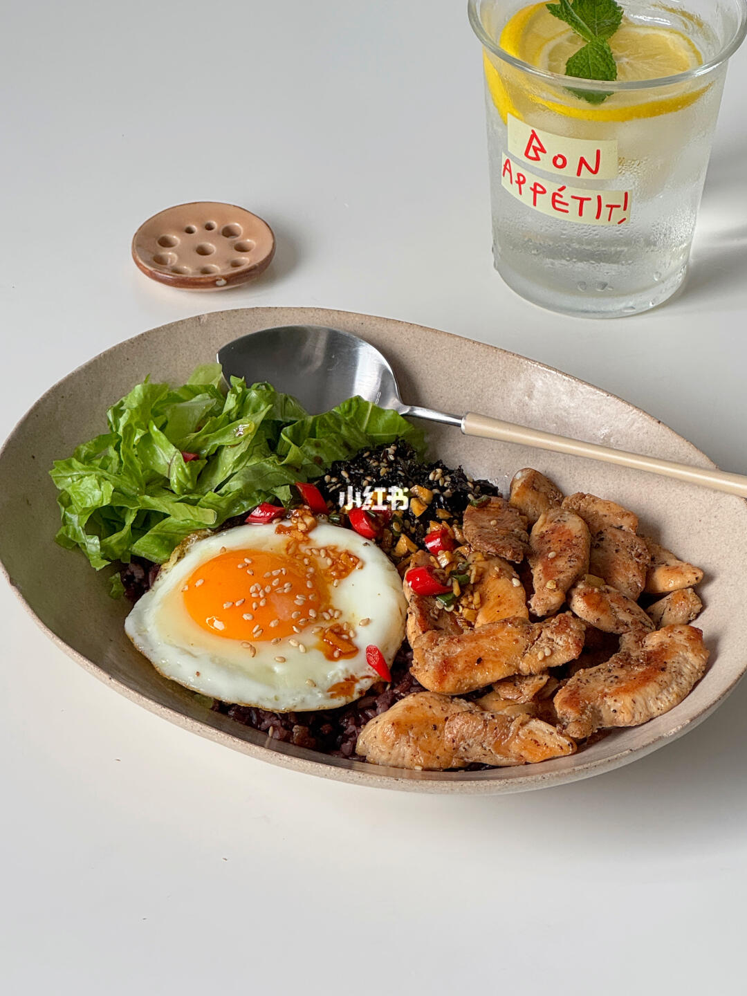 快乐减脂‼️鸡胸肉生菜拌饭❗️低卡美味又掉秤
