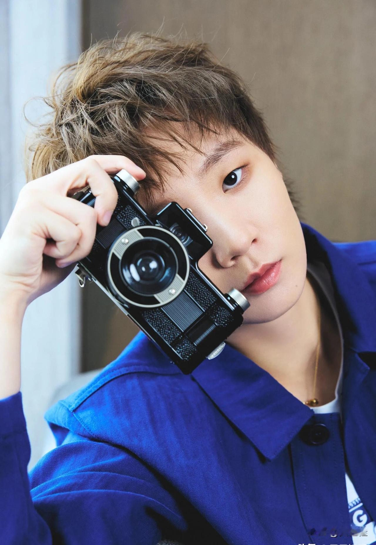 看她打球永远是种享受，中远台对拉时的稳准狠，关键球时的敢打敢拼，尤其是落后时一分